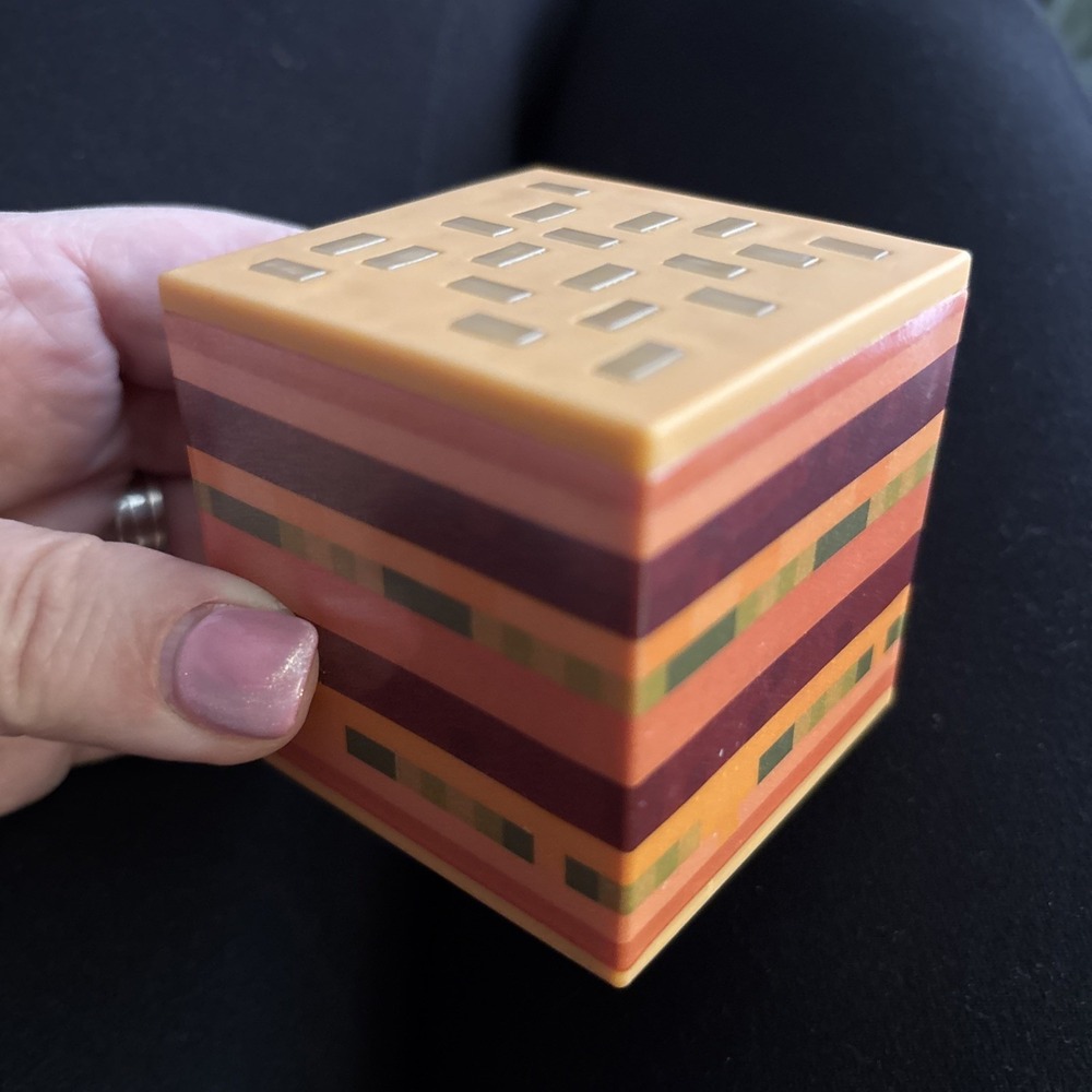 Mcdonalds Minecraft Big Mac Crystal Burger Happy‎ Meal Toy Only